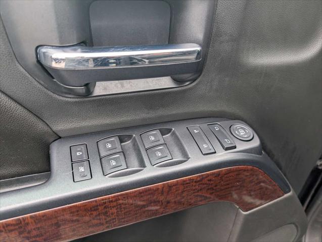 used 2017 GMC Sierra 1500 car, priced at $26,998