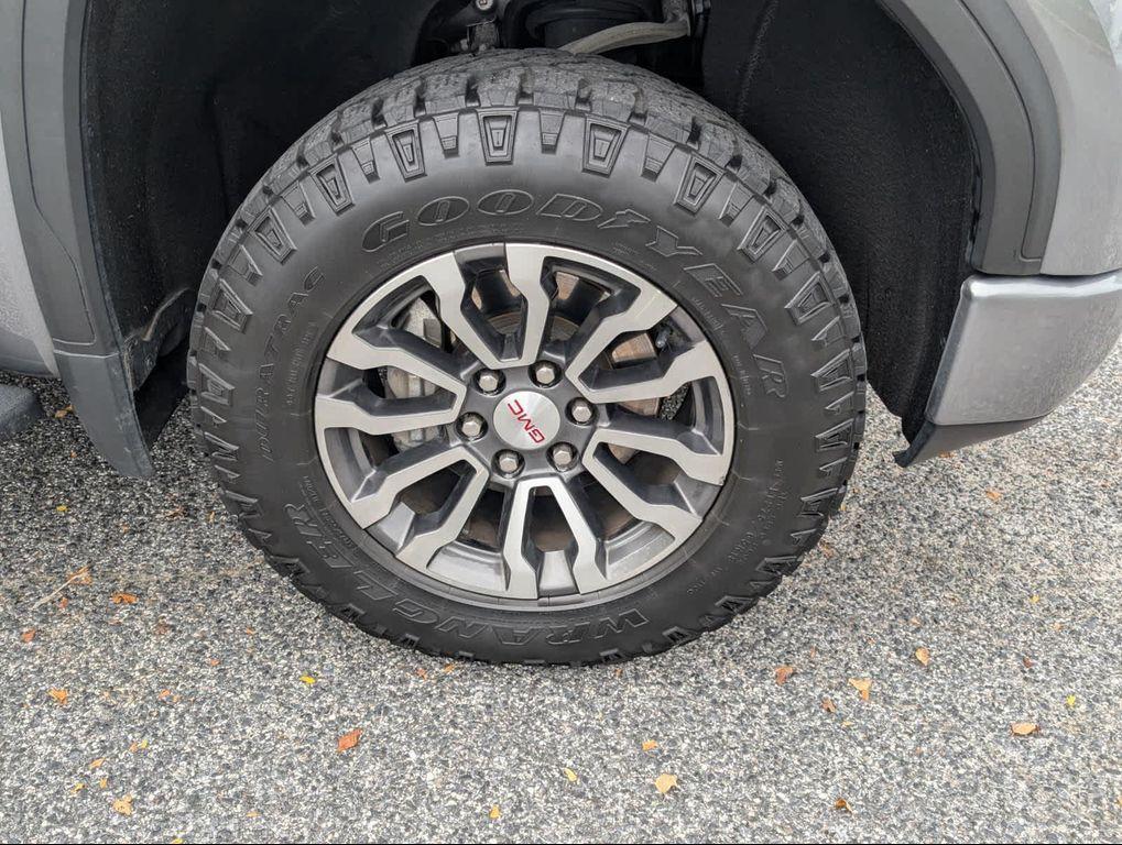 used 2022 GMC Sierra 1500 car, priced at $45,988