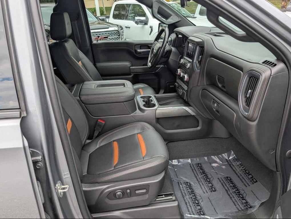 used 2022 GMC Sierra 1500 car, priced at $45,988