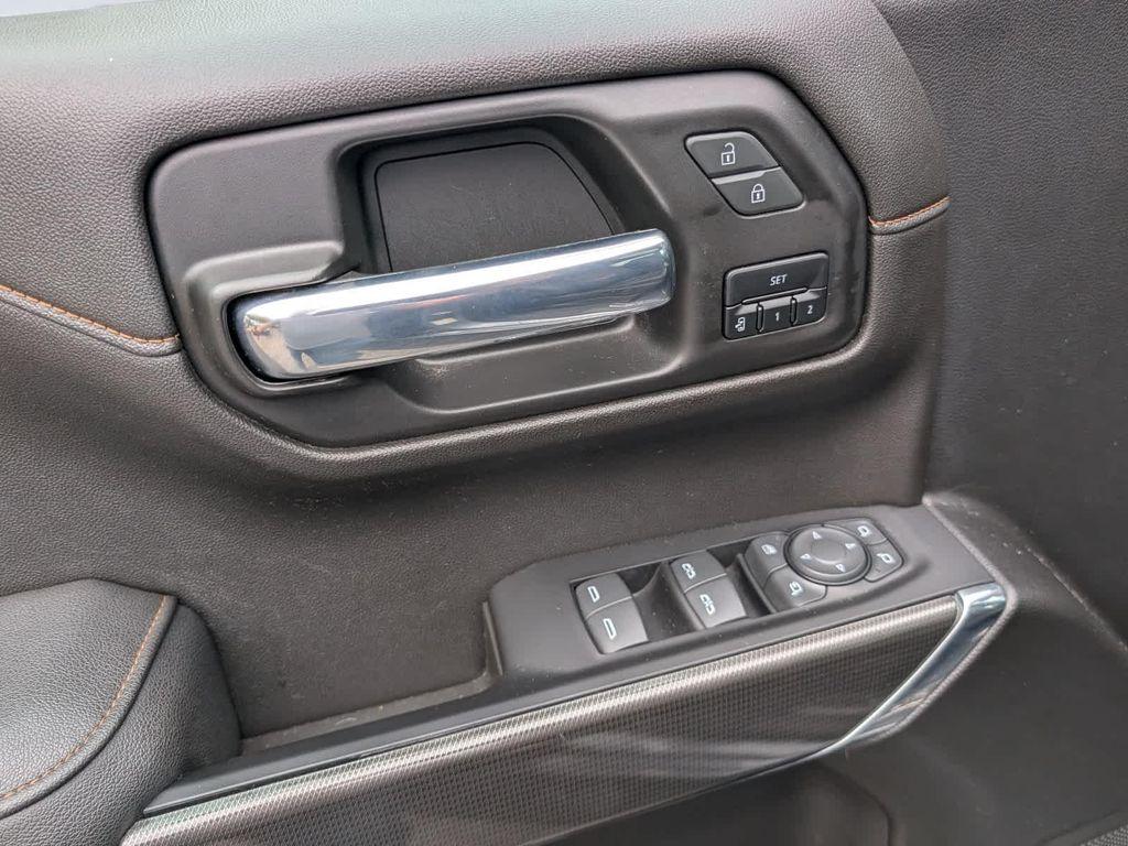 used 2022 GMC Sierra 1500 car, priced at $45,988