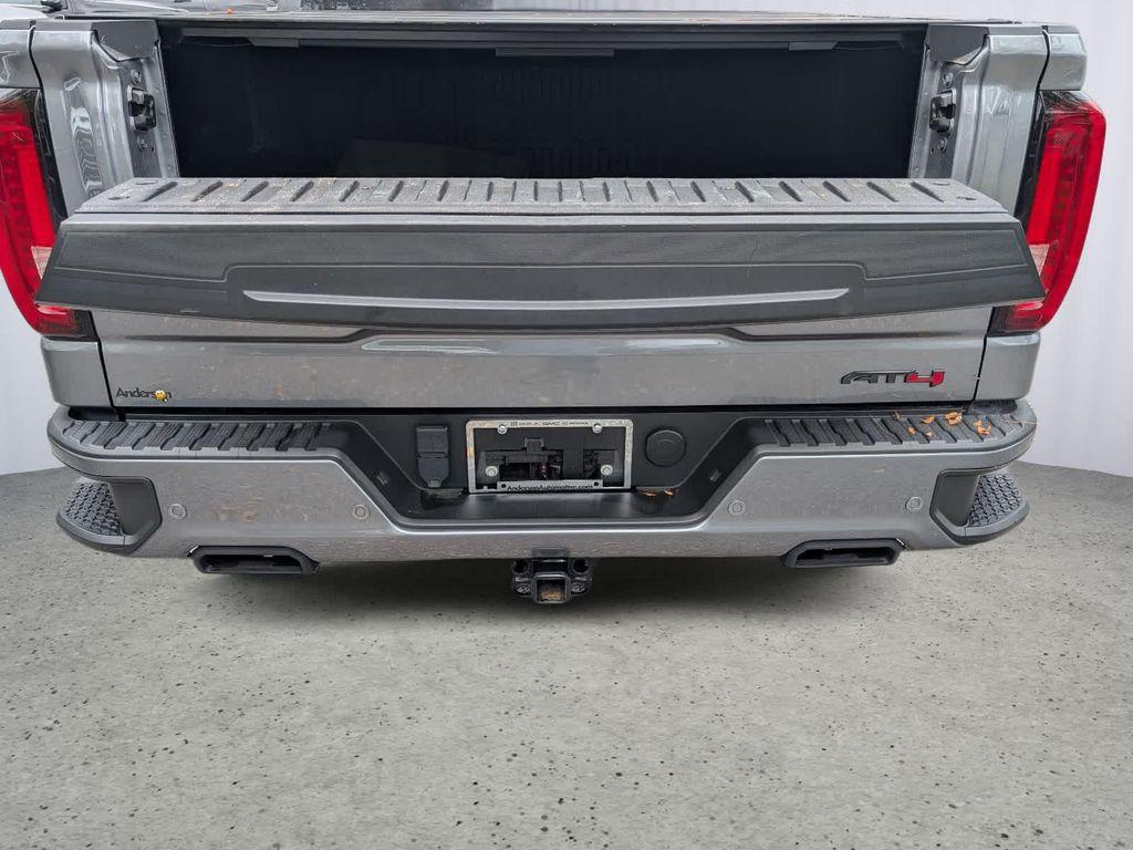 used 2022 GMC Sierra 1500 car, priced at $45,988