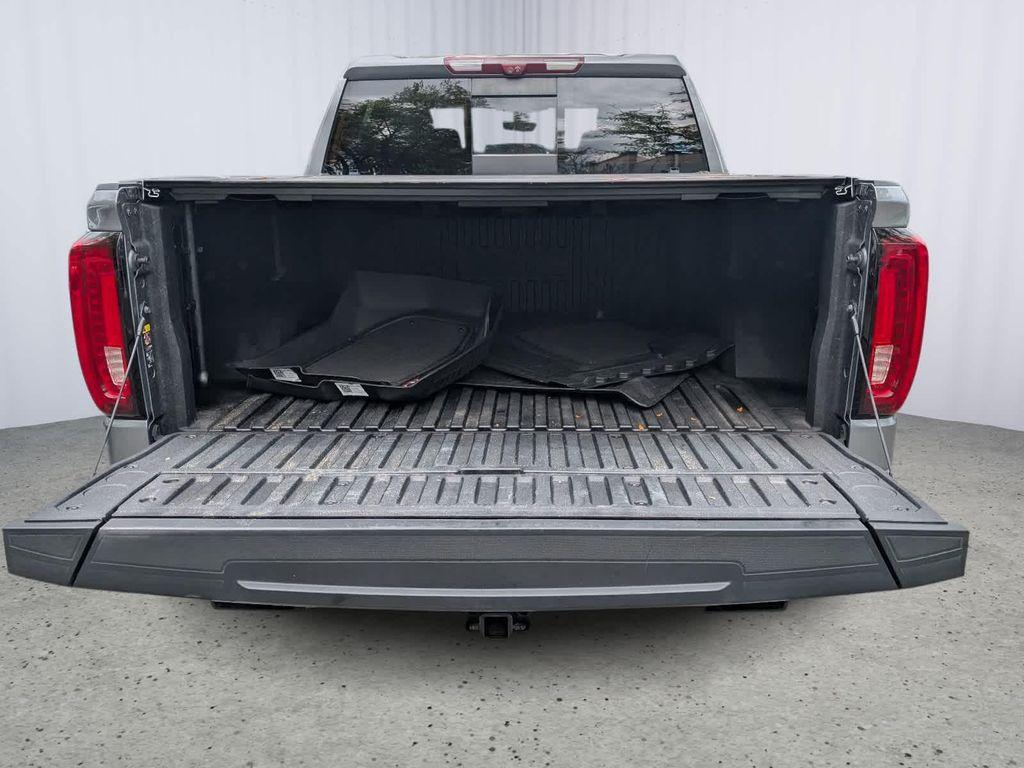 used 2022 GMC Sierra 1500 car, priced at $45,988