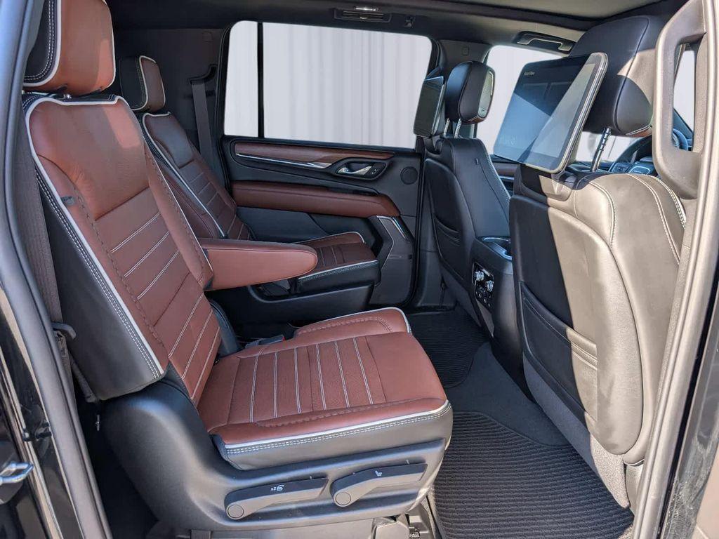 used 2024 GMC Yukon XL car, priced at $87,995