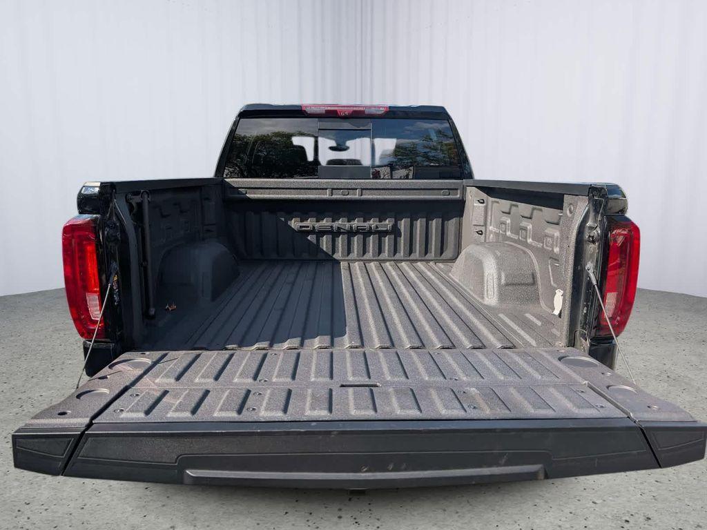 used 2022 GMC Sierra 1500 car, priced at $42,898