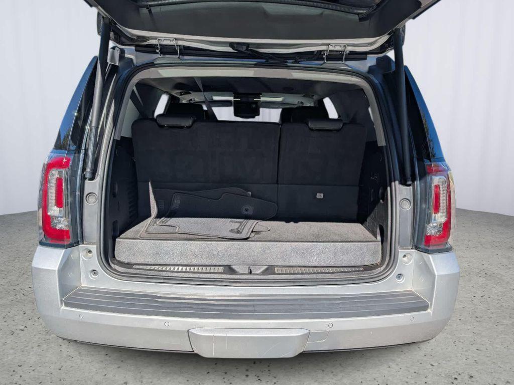used 2019 GMC Yukon car, priced at $25,888