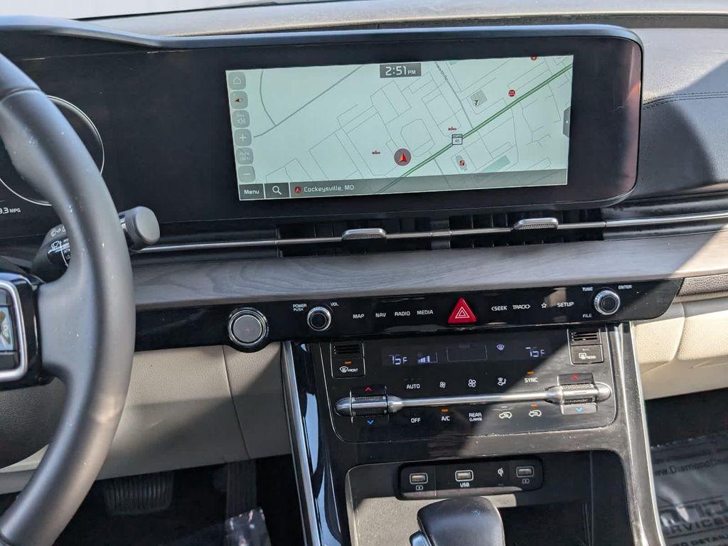 used 2024 Kia Carnival car, priced at $35,998