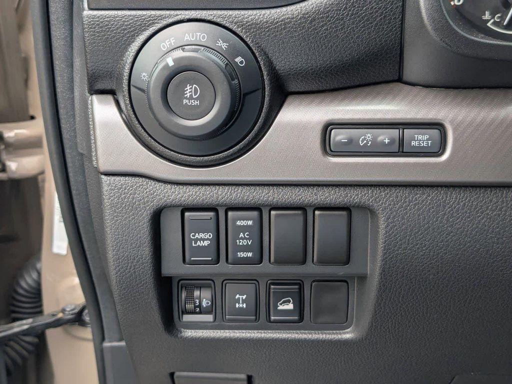 used 2021 Nissan Titan car, priced at $33,519