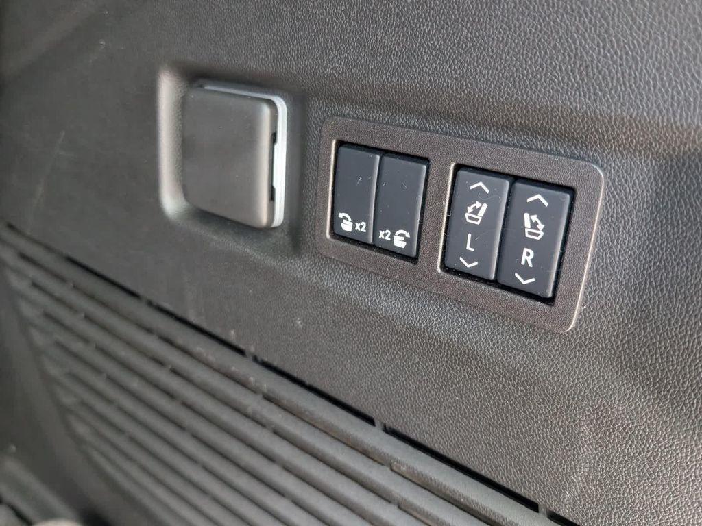 used 2025 GMC Yukon car, priced at $81,997