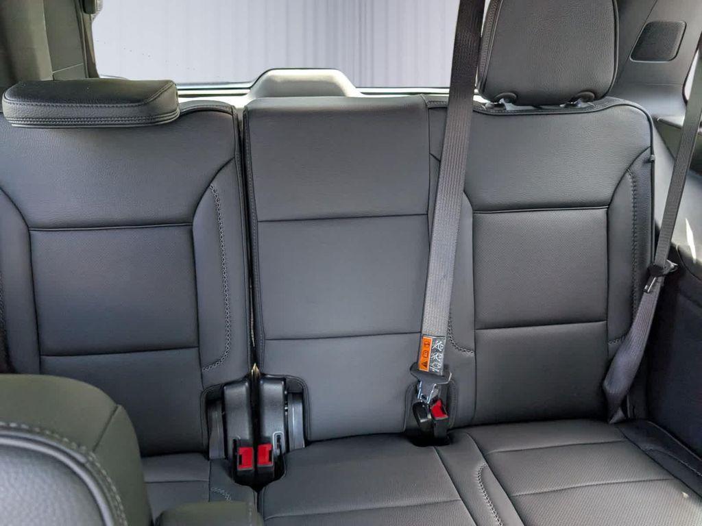 used 2025 GMC Yukon car, priced at $81,997