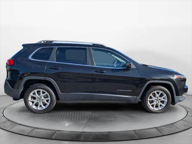 used 2015 Jeep Cherokee car, priced at $12,399