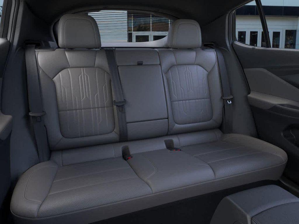 new 2025 Buick Envista car, priced at $30,388