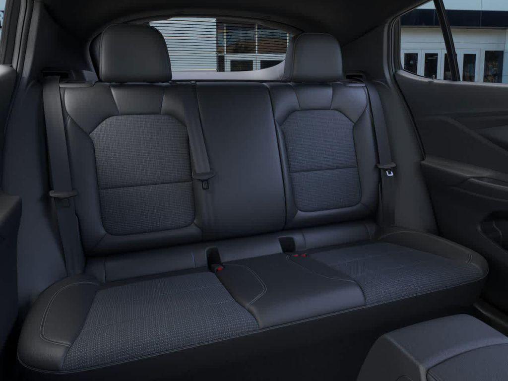 new 2025 Buick Envista car, priced at $26,066