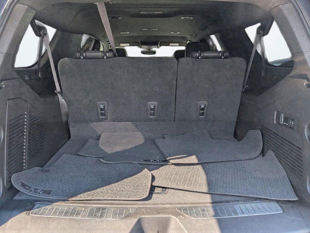 used 2021 GMC Yukon XL car, priced at $49,460