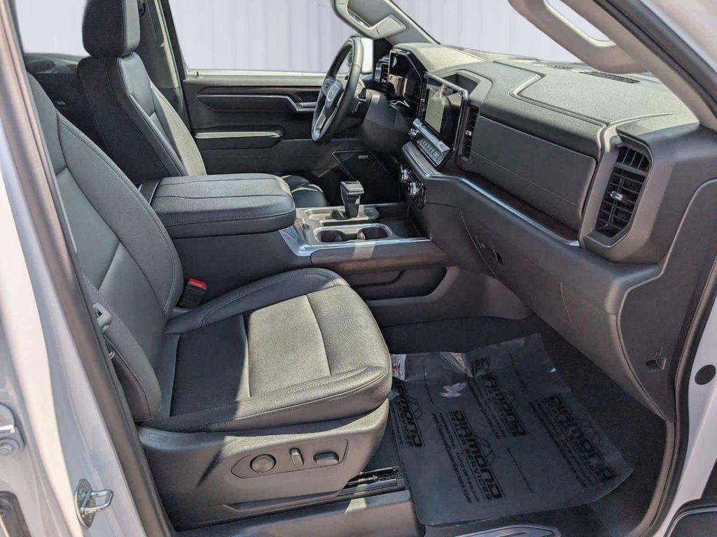 used 2023 GMC Sierra 1500 car, priced at $45,800