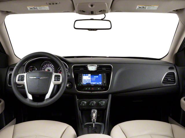 used 2013 Chrysler 200 car