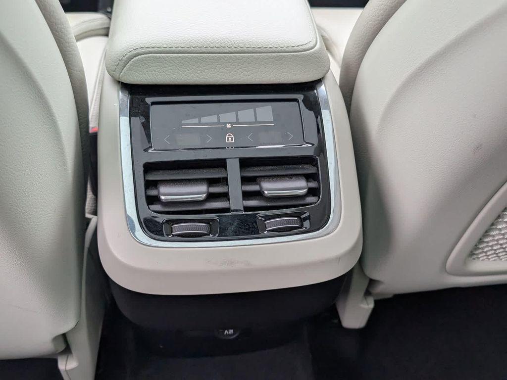 used 2019 Volvo XC60 car, priced at $25,687