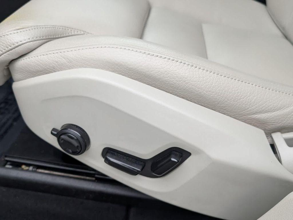 used 2019 Volvo XC60 car, priced at $25,687