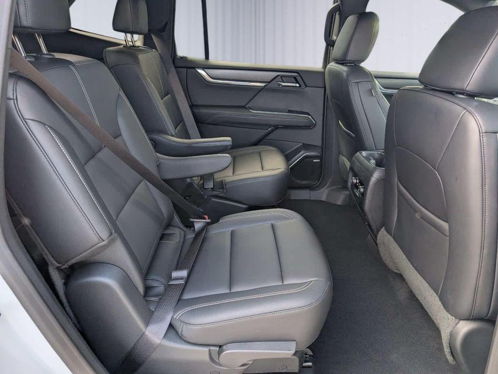 used 2024 GMC Acadia car, priced at $37,998