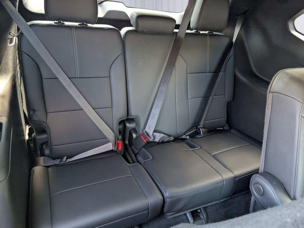 used 2024 GMC Acadia car, priced at $37,998