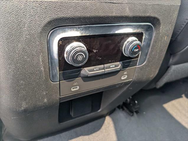 used 2023 GMC Yukon car, priced at $61,599