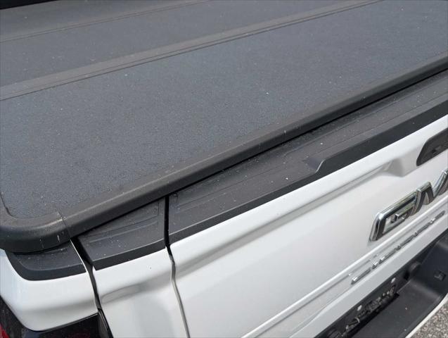 used 2021 GMC Sierra 1500 car, priced at $33,250