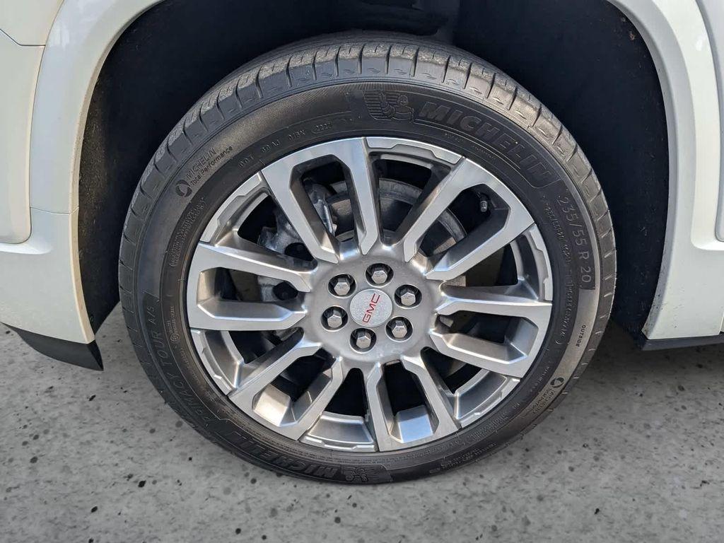 used 2023 GMC Acadia car, priced at $38,640