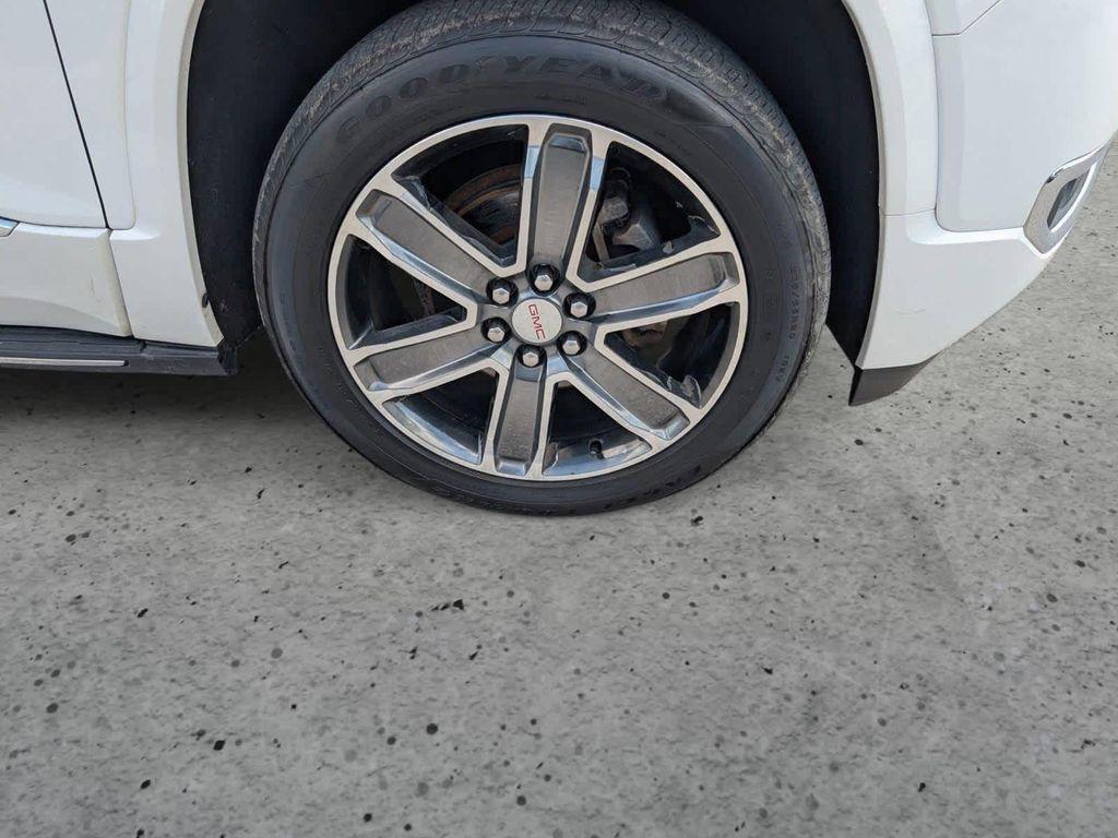 used 2018 GMC Acadia car, priced at $18,750