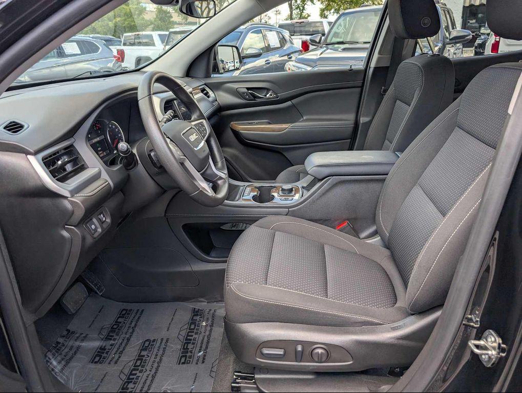 used 2023 GMC Acadia car, priced at $30,395
