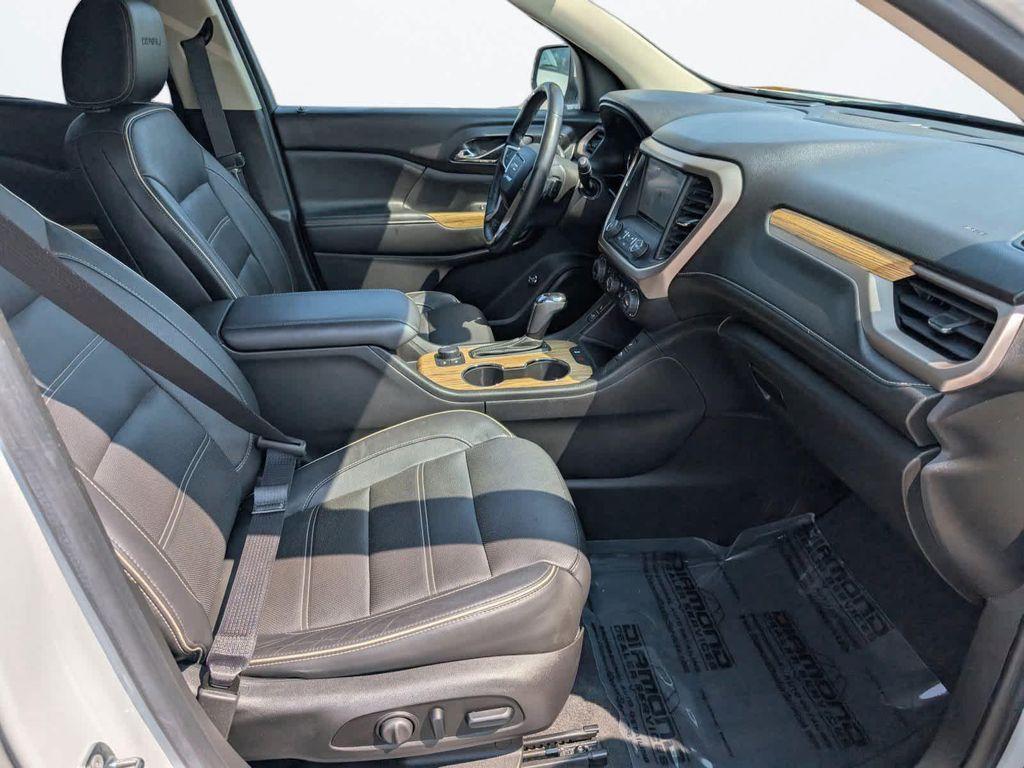 used 2018 GMC Acadia car, priced at $19,237