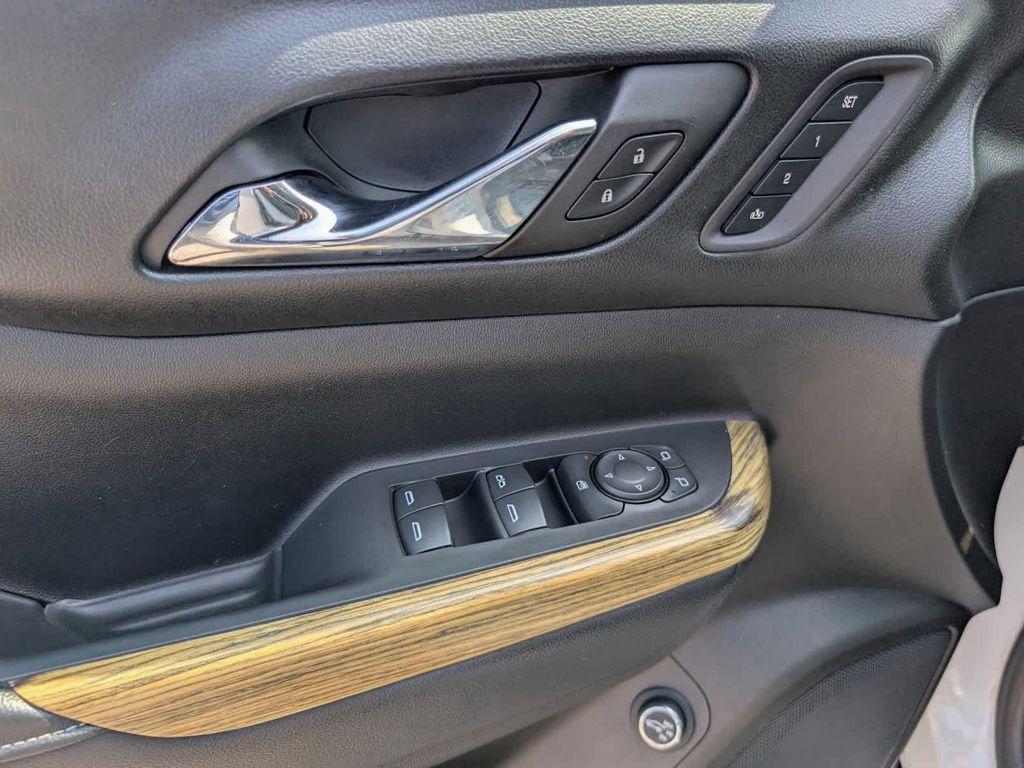 used 2018 GMC Acadia car, priced at $19,237