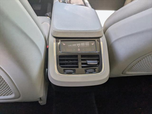 used 2022 Volvo XC90 car, priced at $39,993