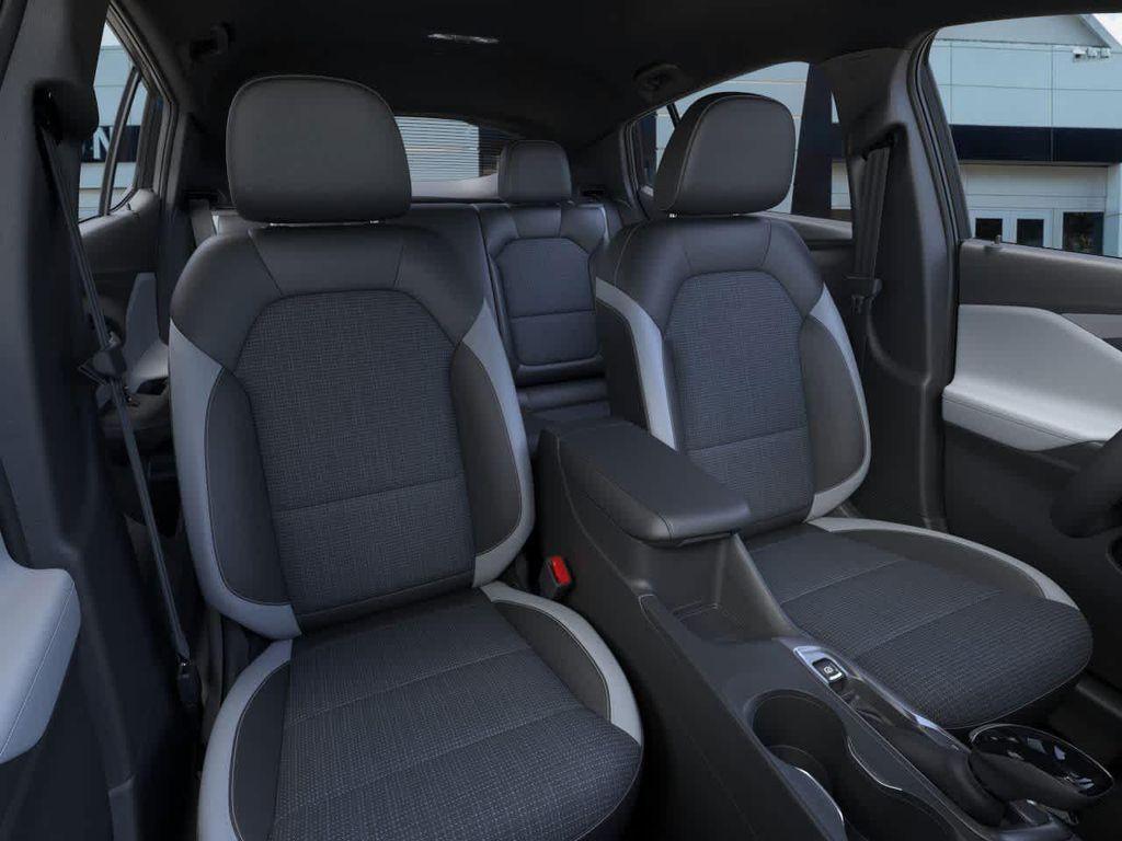 new 2025 Buick Envista car, priced at $24,921