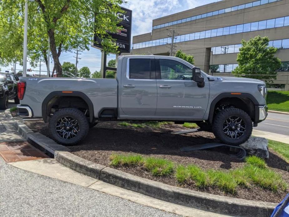 new 2024 GMC Sierra 2500 car, priced at $65,450