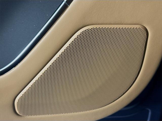 new 2025 Land Rover Range Rover car, priced at $160,384