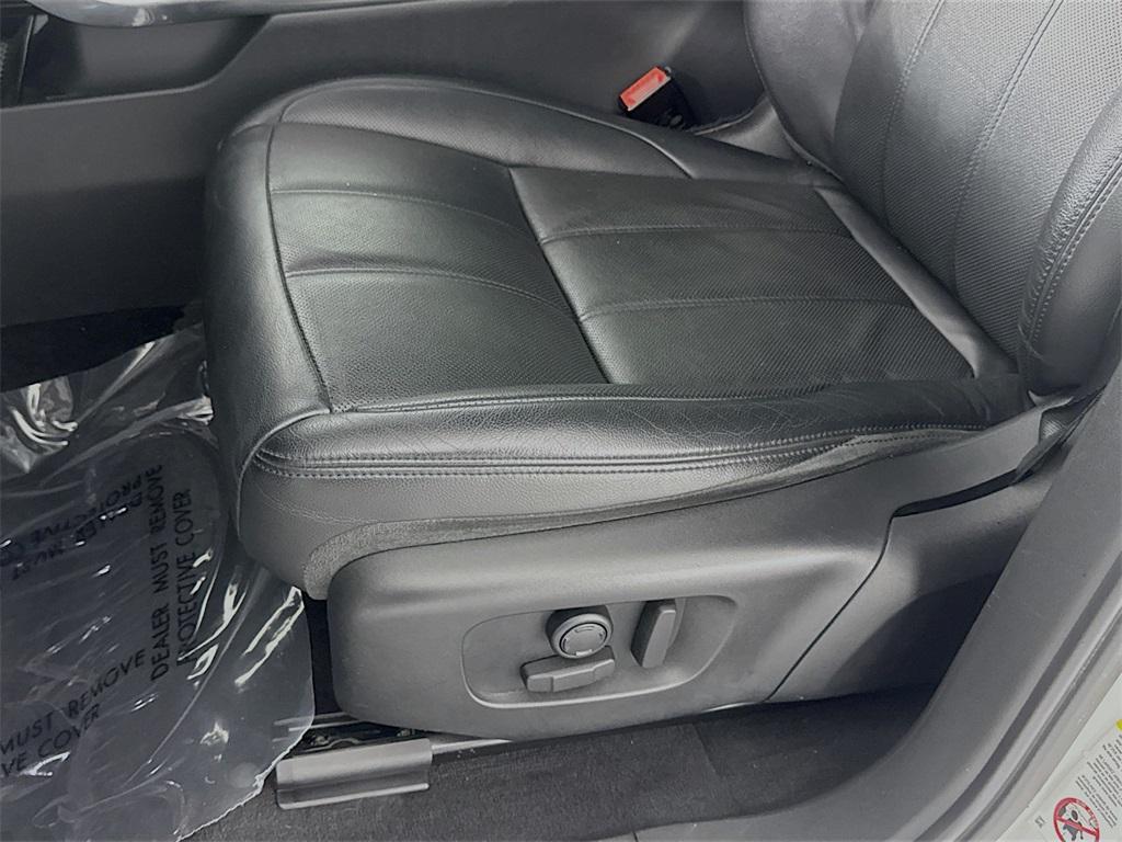 used 2020 Land Rover Range Rover Evoque car, priced at $26,991
