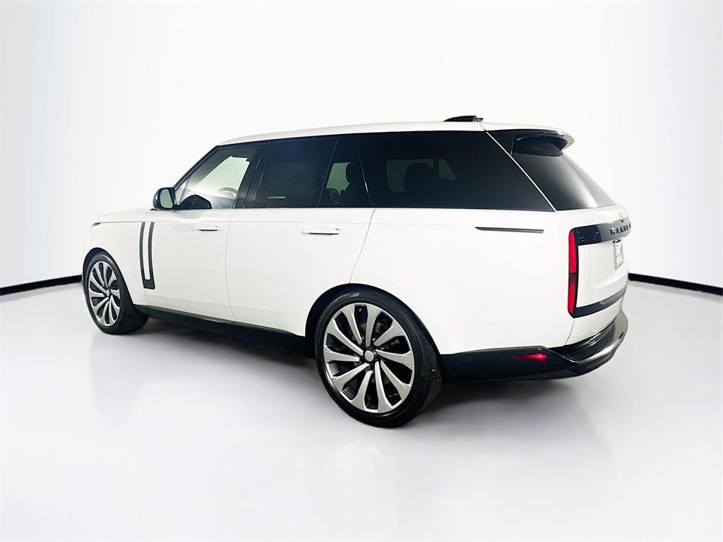 new 2025 Land Rover Range Rover car, priced at $152,170