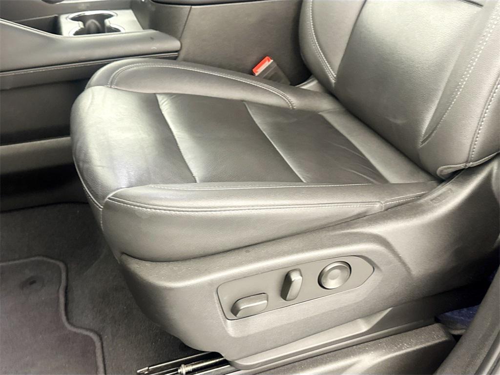 used 2022 Chevrolet Tahoe car, priced at $49,983