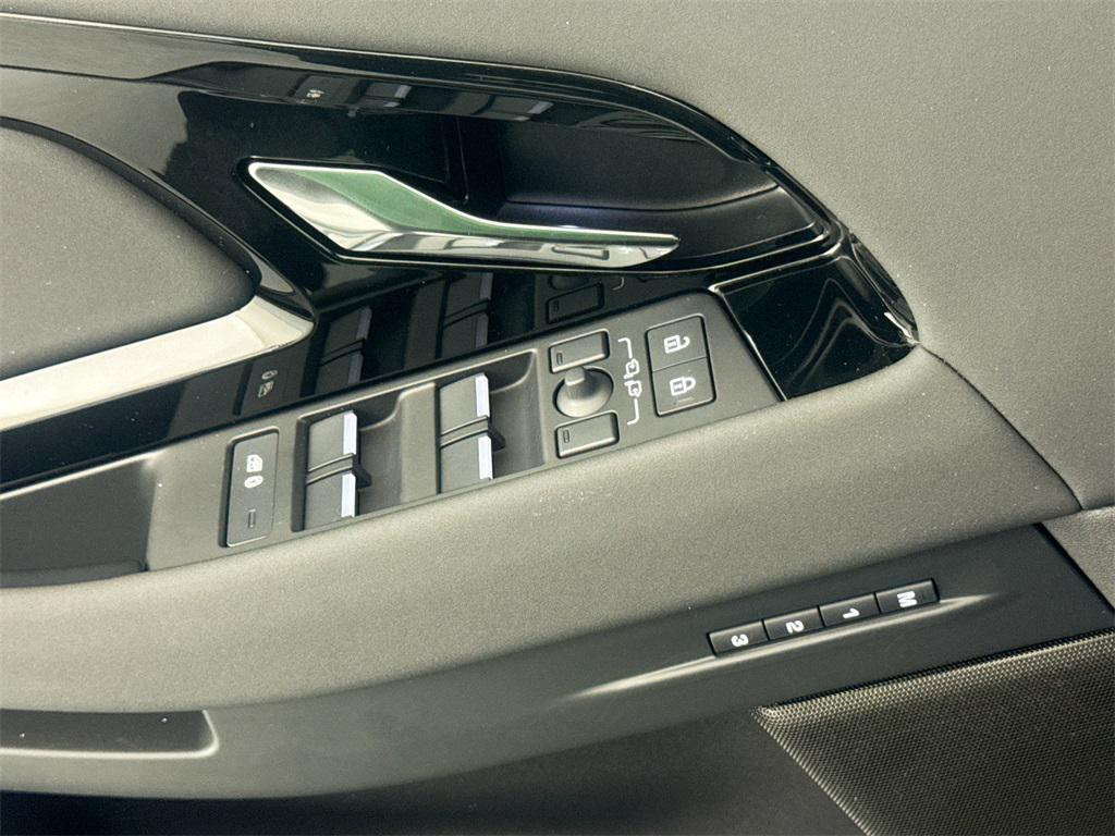 new 2026 Land Rover Range Rover Evoque car, priced at $54,915