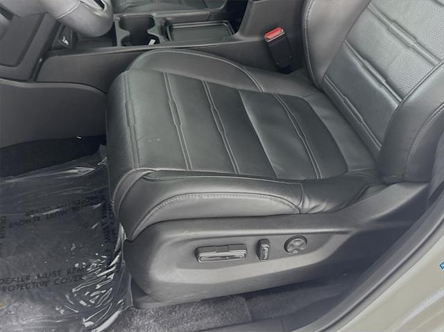 used 2022 Honda CR-V Hybrid car, priced at $26,991