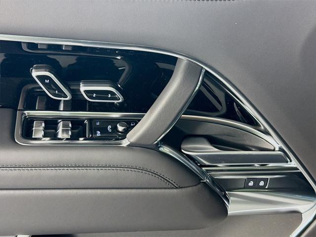 new 2025 Land Rover Range Rover car, priced at $151,780