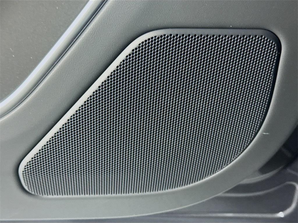 new 2025 Land Rover Range Rover car, priced at $130,505