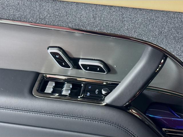 new 2025 Land Rover Range Rover Sport car, priced at $98,920