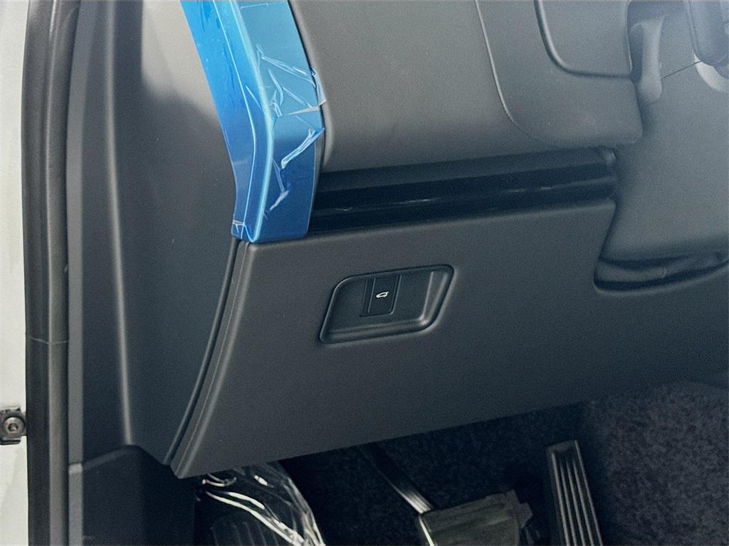 new 2025 Land Rover Range Rover car, priced at $151,720