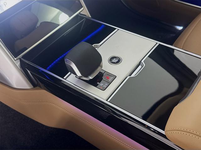 new 2025 Land Rover Range Rover car, priced at $149,485