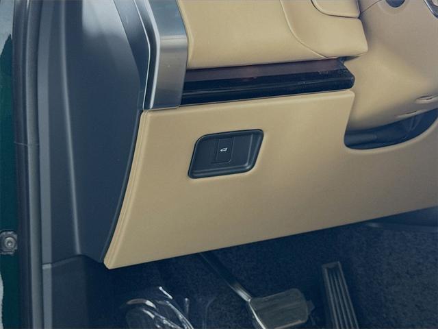 new 2025 Land Rover Range Rover car, priced at $165,025
