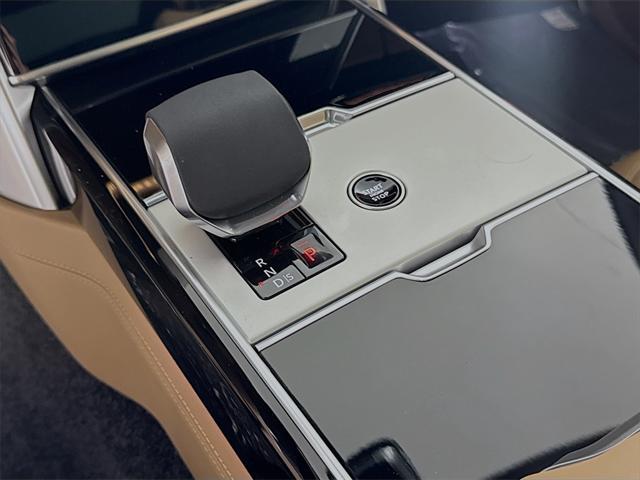 new 2025 Land Rover Range Rover car, priced at $165,025