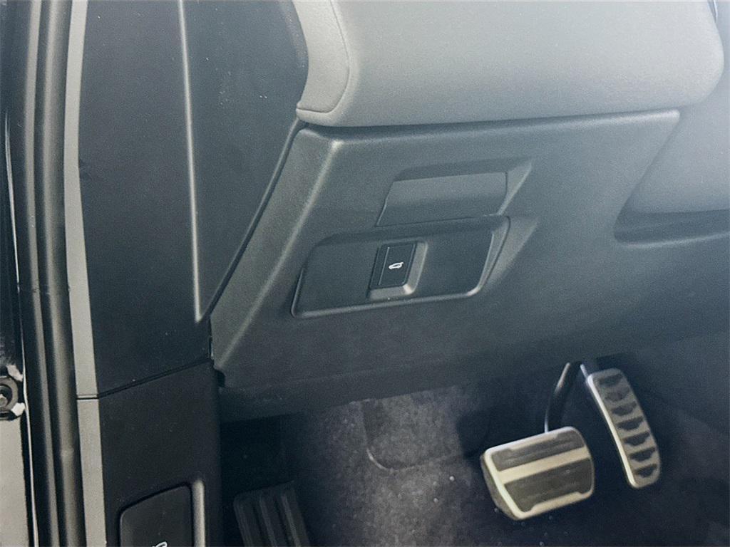 new 2026 Land Rover Range Rover Evoque car, priced at $60,695