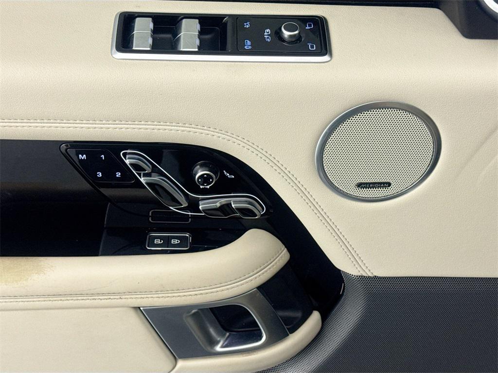 used 2022 Land Rover Range Rover car, priced at $68,991