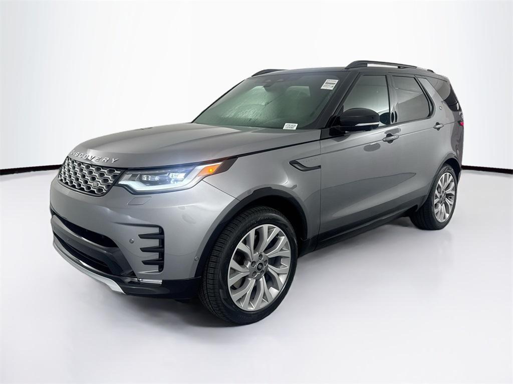 new 2026 Land Rover Discovery car, priced at $77,451