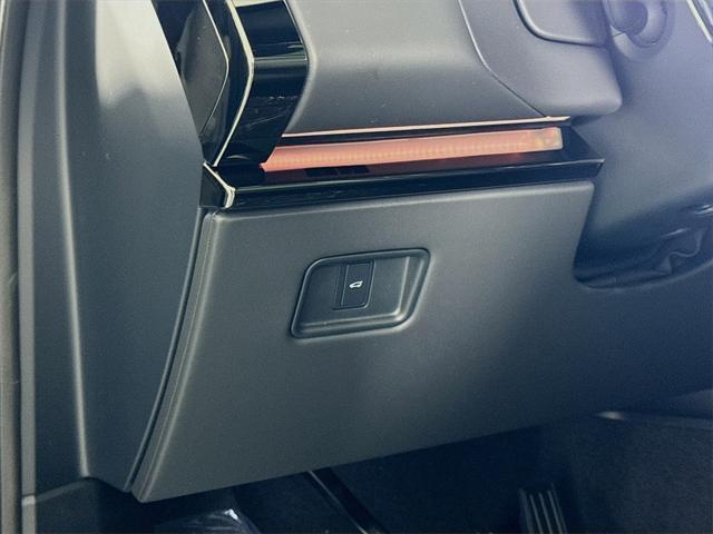 new 2025 Land Rover Range Rover Sport car, priced at $97,235